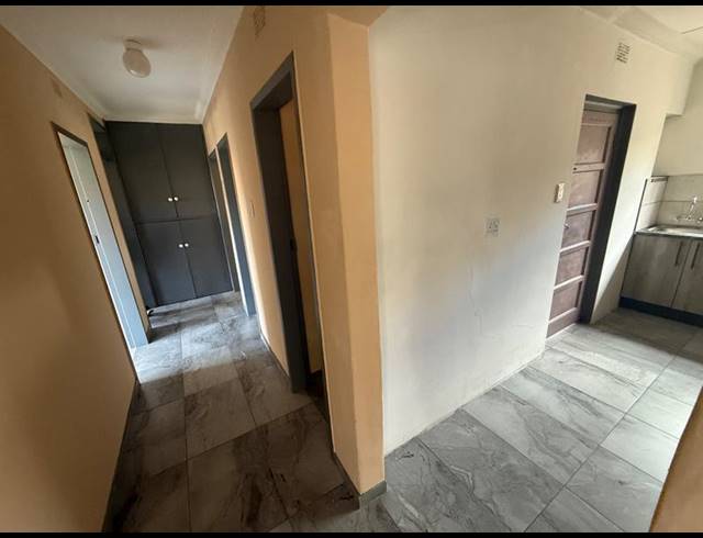 3 BEDROOM HOUSE FOR SALE IN VANDERBIJLPARK CW 5